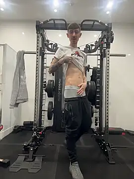 reecea011 online show from November 21, 2025, 12:37 pm