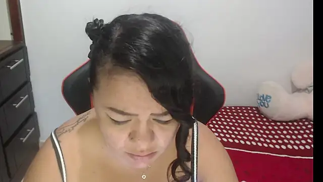 emily sexxx online show from November 30, 2025, 2:12 am