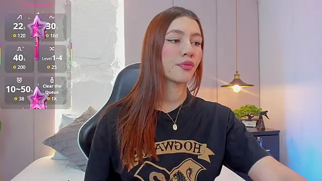 ariel blossomm online show from November 28, 2025, 7:25 pm