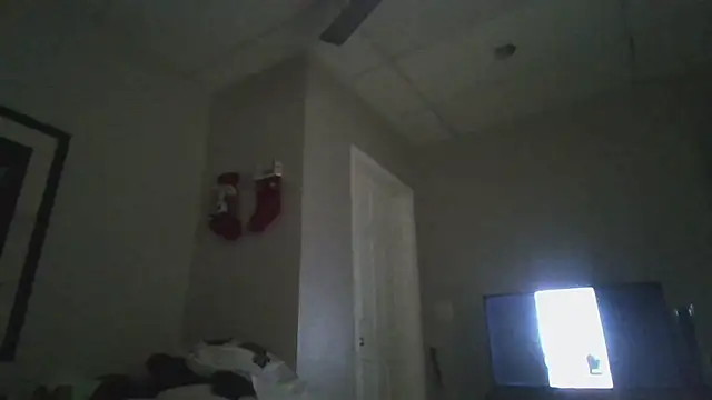 Snapshot of StroknGoon69 chatting on December 1, 2025, 8:04 am StroknGoon69 online show from December 1, 2025, 8:04 am