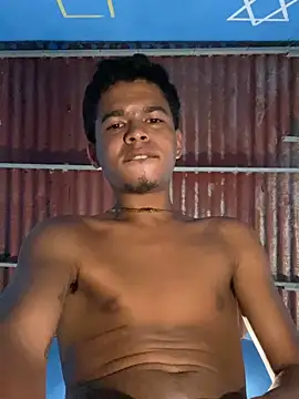 Snapshot of boy_perfect6 chatting on February 25, 2026, 5:46 pm boy perfect6 online show from February 25, 2026, 5:46 pm