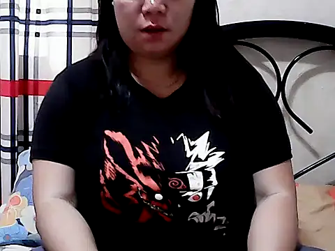 HornyPussie69 online show from April 14, 2026, 12:04 am