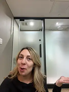 Snapshot of AmberLustXXX chatting on February 27, 2026, 2:12 am AmberLustXXX online show from February 27, 2026, 2:12 am