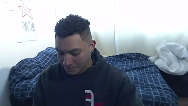 Ander Wolf online show from October 8, 2025, 6:19 pm