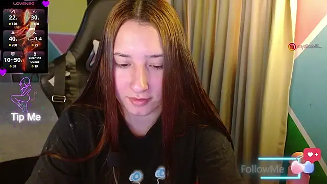 Mysticdoll69  online show from October 18, 2025, 6:21 pm