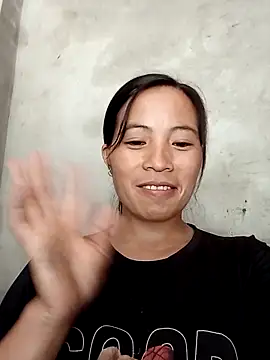 Snapshot of -Lauren- chatting on October 3, 2025, 2:59 am -Lauren- online show from October 3, 2025, 2:59 am