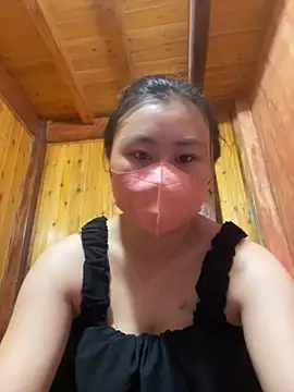 Snapshot of susilove-00 chatting on October 3, 2025, 7:43 am susilove-00 online show from October 3, 2025, 7:43 am