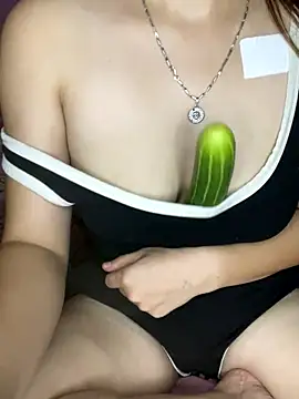 Snapshot of Nhim_xynk chatting on October 10, 2025, 5:19 am Nhim xynk online show from October 10, 2025, 5:19 am