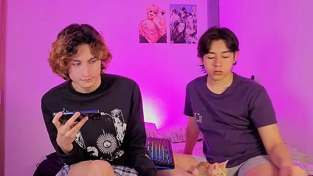 Snapshot of Darcy_and_Stolas chatting on February 1, 2026, 8:51 pm Darcy and Stolas online show from February 1, 2026, 8:51 pm