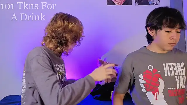 Snapshot of Darcy_and_Stolas chatting on December 14, 2025, 11:10 pm Darcy and Stolas online show from December 14, 2025, 11:10 pm