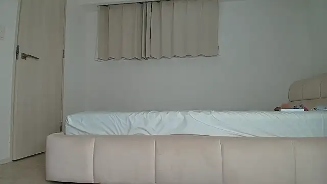 hana-08787- online show from October 12, 2025, 1:23 pm