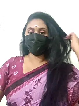 Dheronika sweetie online show from October 10, 2025, 5:03 pm