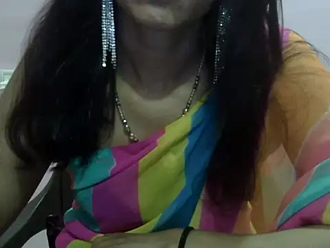Laila Cute online show from May 29, 2026, 4:13 pm