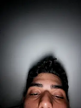 Edgarsilva1910 online show from October 2, 2025, 7:01 am