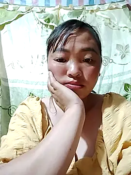 Minkine022 online show from April 11, 2026, 8:56 pm