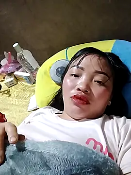 Snapshot of Minkine022 chatting on February 8, 2026, 1:03 am Minkine022 online show from February 8, 2026, 1:03 am