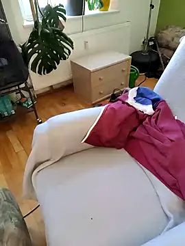 Snapshot of Julifit chatting on November 7, 2025, 11:26 am Julifit online show from November 7, 2025, 11:26 am