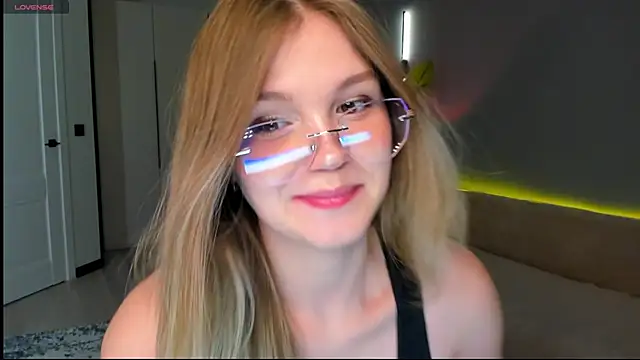 linakorvin online show from April 9, 2026, 1:39 pm