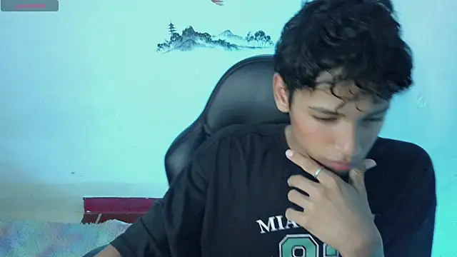 Im david02 online show from October 20, 2025, 1:00 pm