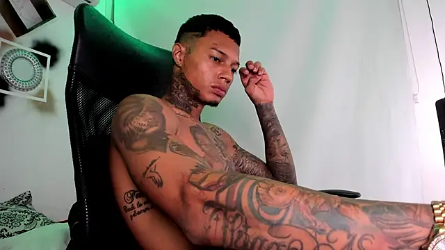 The boy dreams1 online show from October 10, 2025, 3:07 am