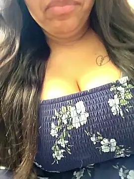 Adri-x online show from October 8, 2025, 11:49 pm
