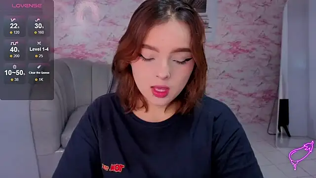 mia foster t online show from February 11, 2026, 1:11 pm