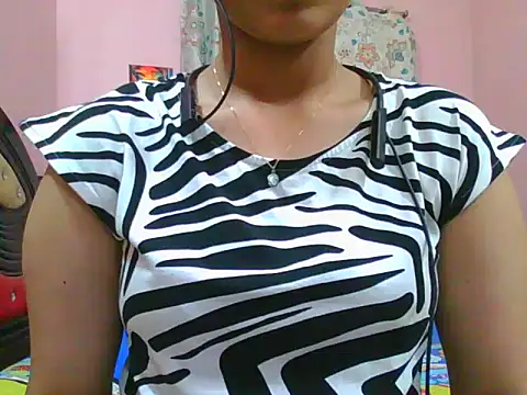 night queeen7 online show from April 11, 2026, 7:50 pm