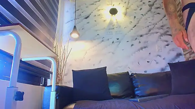 Max Miller S online show from November 24, 2025, 6:52 pm