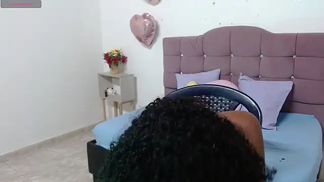 Cherry BloomK online show from November 11, 2025, 3:51 pm