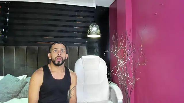 Lobo sex21 online show from October 11, 2025, 7:48 pm