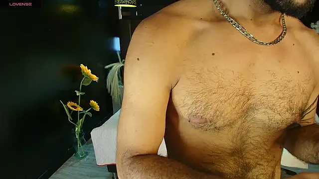 Lobo sex21 online show from November 24, 2025, 7:36 pm