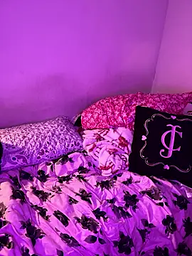 ThiccAndThick online show from January 6, 2026, 6:06 am