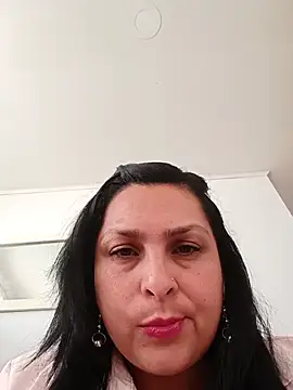Snapshot of pilar_11-84 chatting on October 7, 2025, 9:49 pm pilar 11-84 online show from October 7, 2025, 9:49 pm