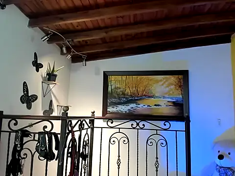 Zulyhenao online show from November 4, 2025, 1:15 pm