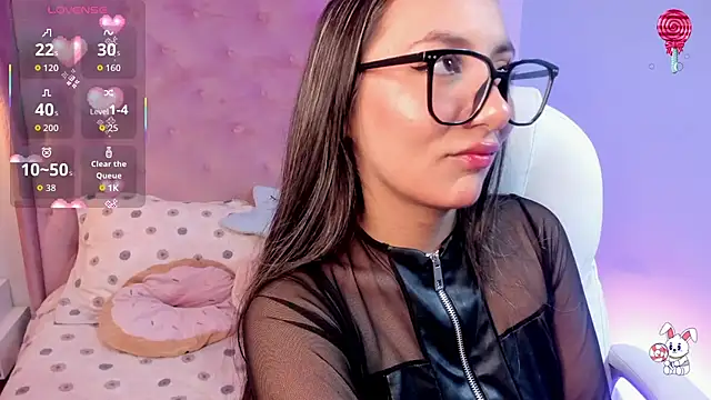 Vanelope evanss online show from October 29, 2025, 12:37 pm