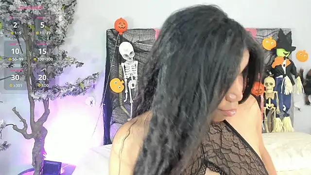 Nahomycarterr online show from October 28, 2025, 7:57 pm