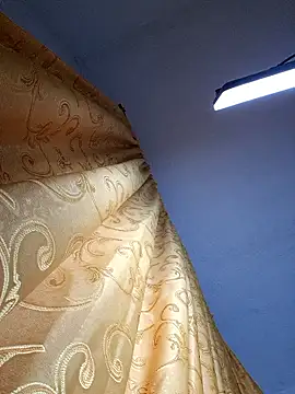 Snapshot of barbie_sweetcol chatting on October 24, 2025, 4:44 am barbie sweetcol online show from October 24, 2025, 4:44 am