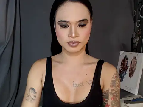TSsexy LOVERxxxx online show from November 3, 2025, 9:02 am