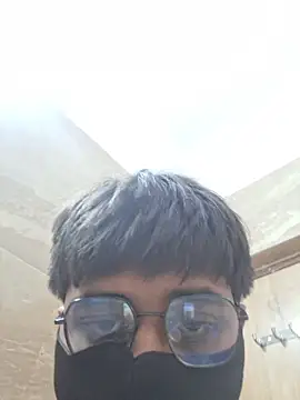 UsurpedThaw online show from November 18, 2025, 6:55 pm