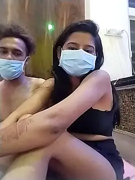 Hot-Aruhi online show from October 17, 2025, 6:43 pm