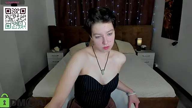 Sara Frayer online show from November 30, 2025, 1:06 am