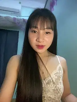 Snapshot of banlinh004 chatting on May 6, 2026, 3:05 pm banlinh004 online show from May 6, 2026, 3:05 pm