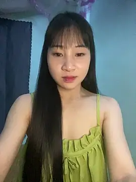 Snapshot of banlinh004 chatting on June 13, 2026, 2:48 pm banlinh004 online show from June 13, 2026, 2:48 pm