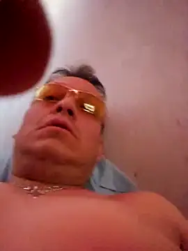 Snapshot of Fran-The-Smooth-One chatting on April 11, 2026, 3:05 pm Fran-The-Smooth-One online show from April 11, 2026, 3:05 pm