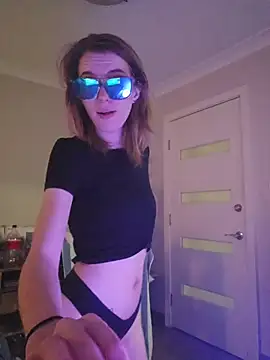 lonely Cosplay chick online show from November 3, 2025, 12:31 pm