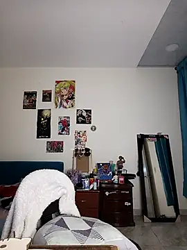 caramel doll   online show from October 16, 2025, 1:03 am