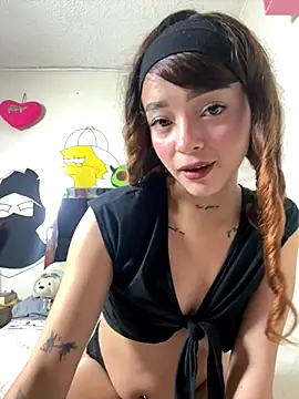 Snapshot of maddy-Sofia chatting on October 7, 2025, 8:32 pm maddy-Sofia online show from October 7, 2025, 8:32 pm