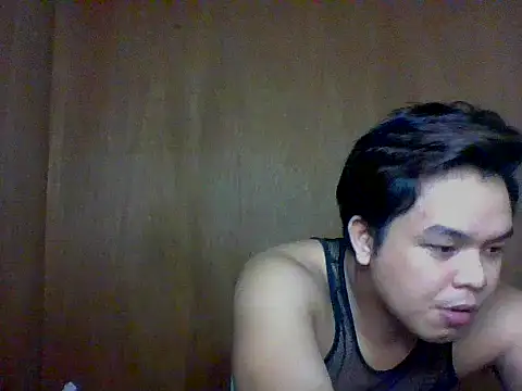 TarahFox online show from November 18, 2025, 5:05 pm