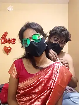 swethareddyy9119 online show from November 5, 2025, 6:11 pm