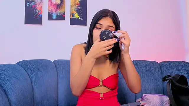 Violet Jhonson online show from October 24, 2025, 12:37 pm